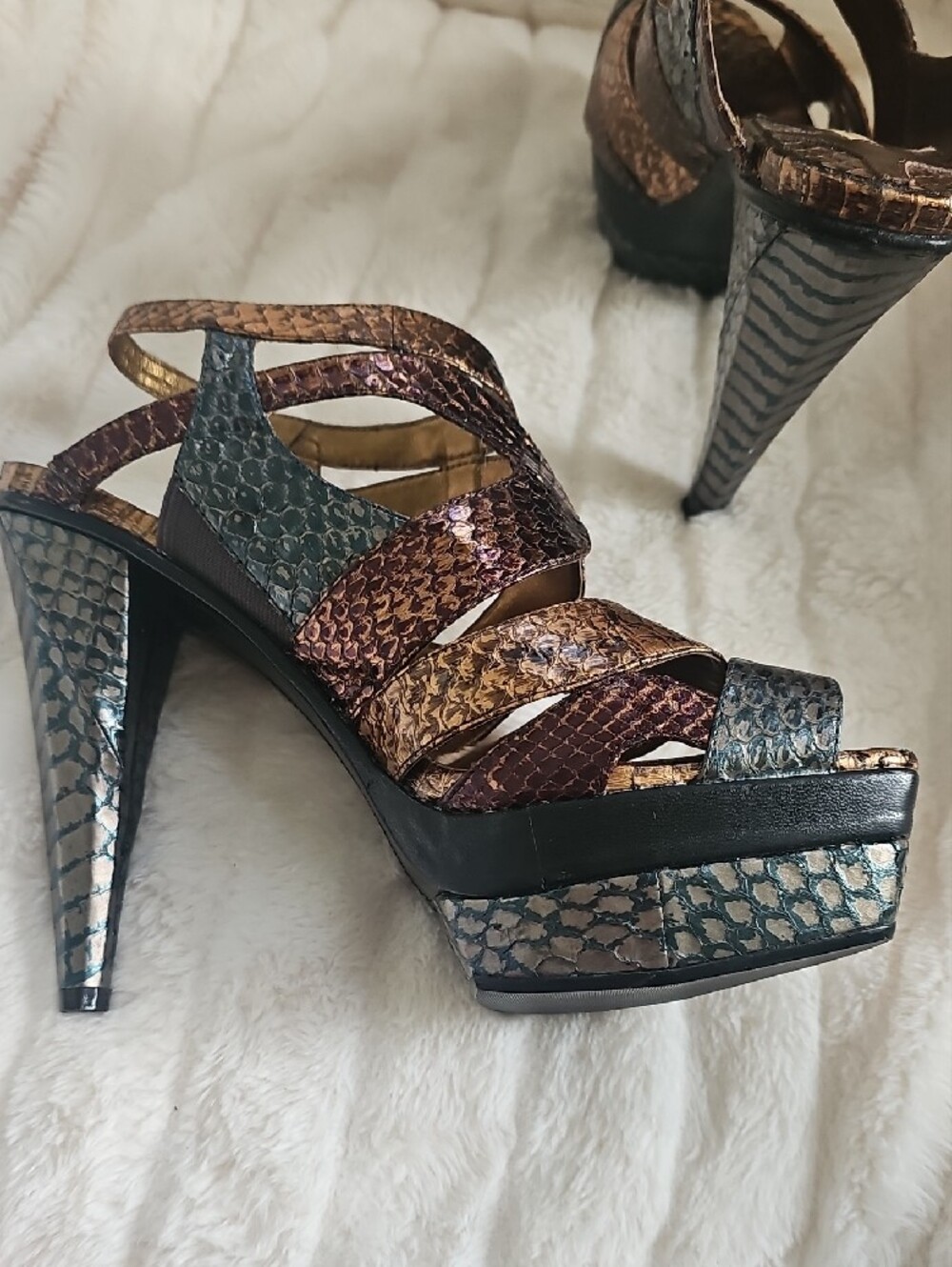 Max Studio Metallic Multi-Color Snake-Embossed Platform Sandals - Picture 9 of 13